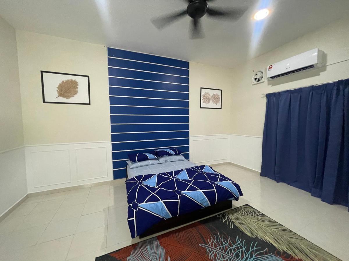 No 61 Nazirin Homestay Tmn Indah Raya 2 Manjung Lumut Kültér fotó